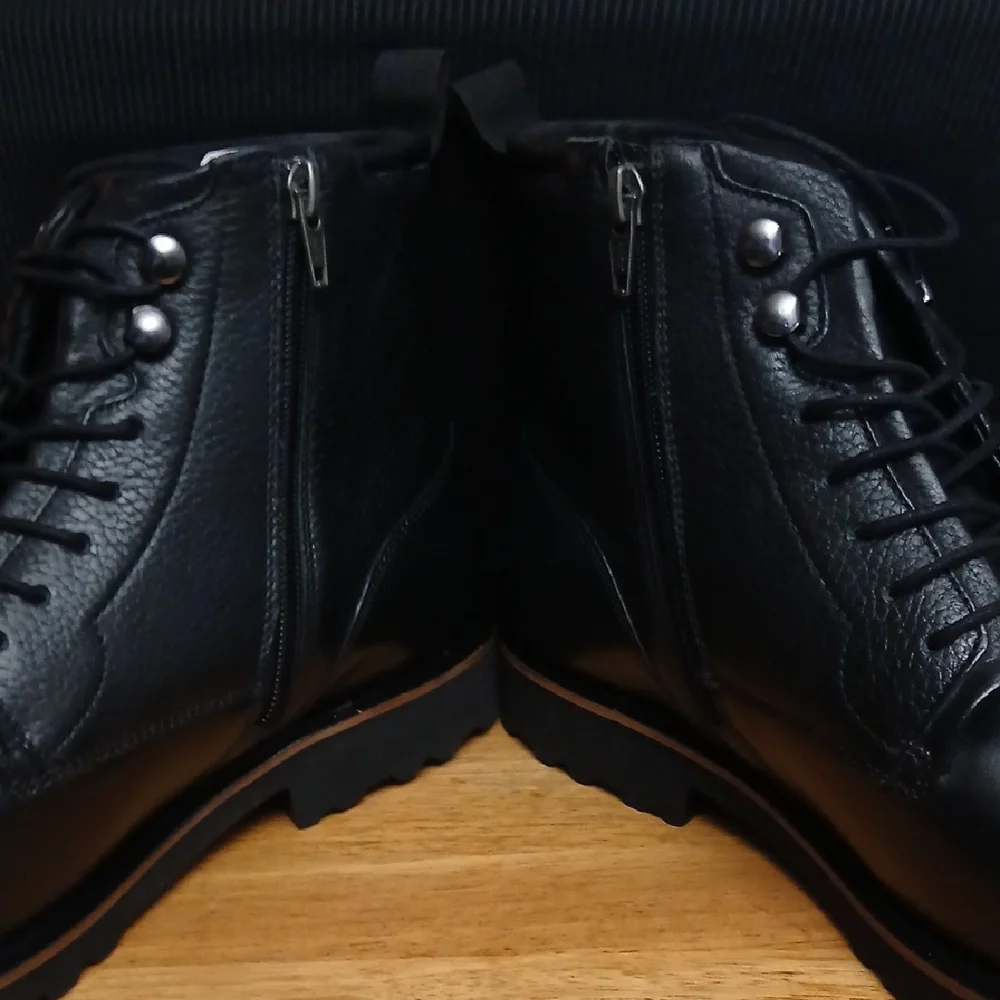 Donald J Pliner Black Leather Men's Boots